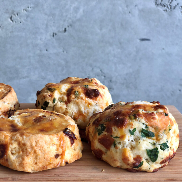 scone-with-oats-and-dried-tomatoes-recipe